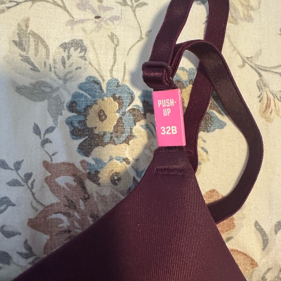 Burgundy Push-Up Bra - Picture 1 of 3